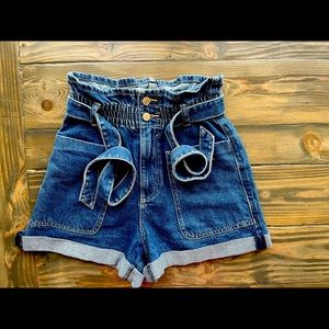 ZARA baggy paper bag denim shorts